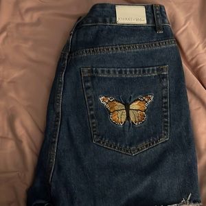 Khaki&Blue denim shorts who doesn’t love butterflies